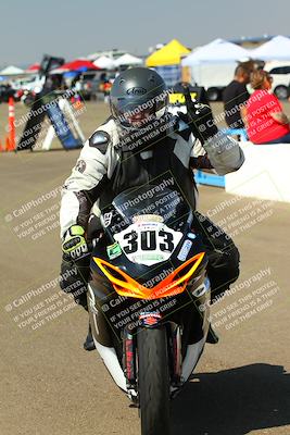 media/Sep-20-2025-TrackDaz (Sat) [[27f0cde673]]/Around the Pits/